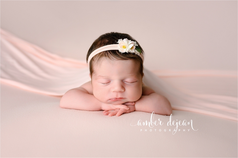 Caroline newborn portrait 