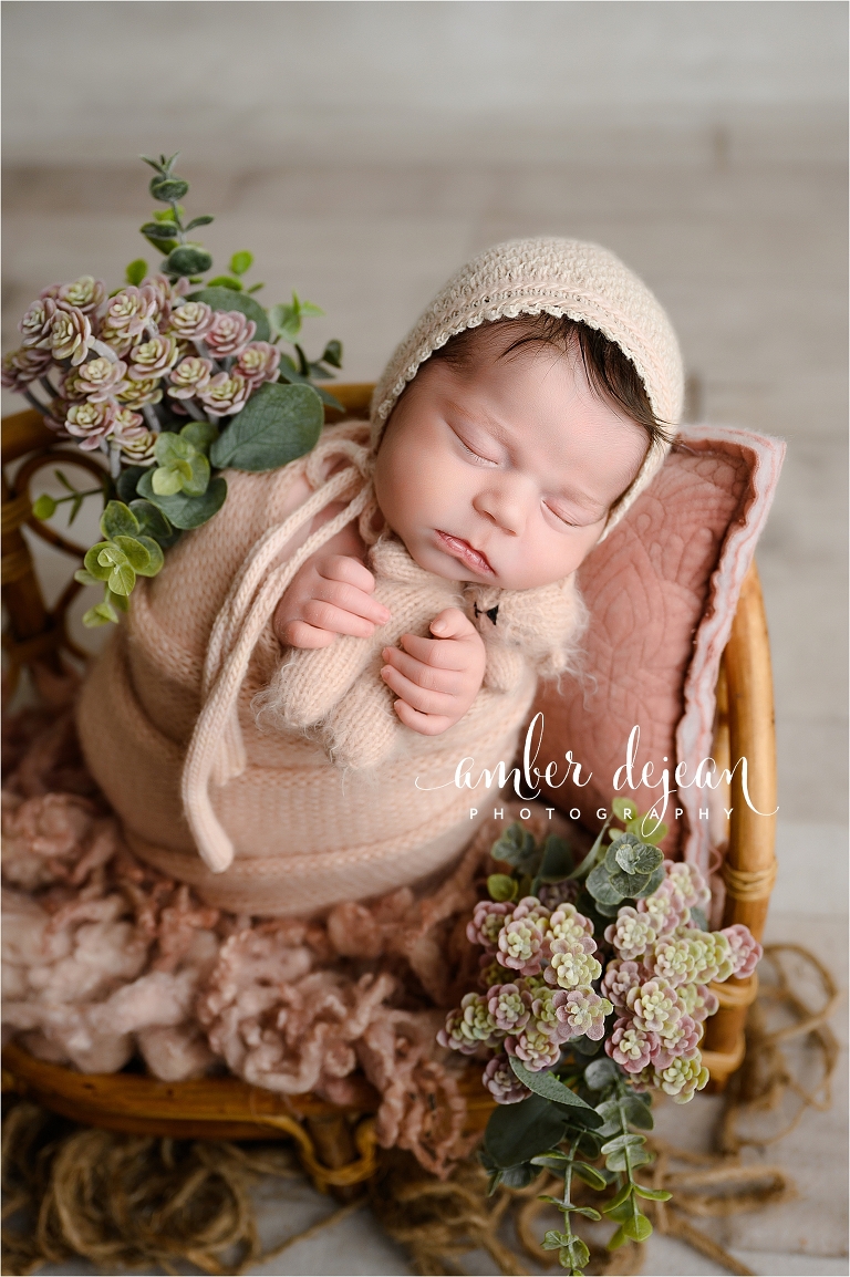 Caroline newborn portrait 