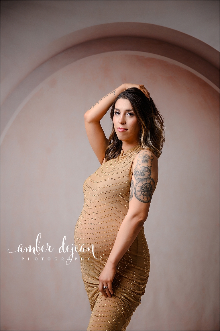 Nicollette Maternity Session
