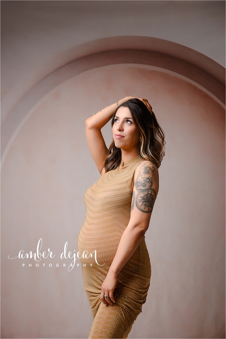 Nicollette Maternity Session
