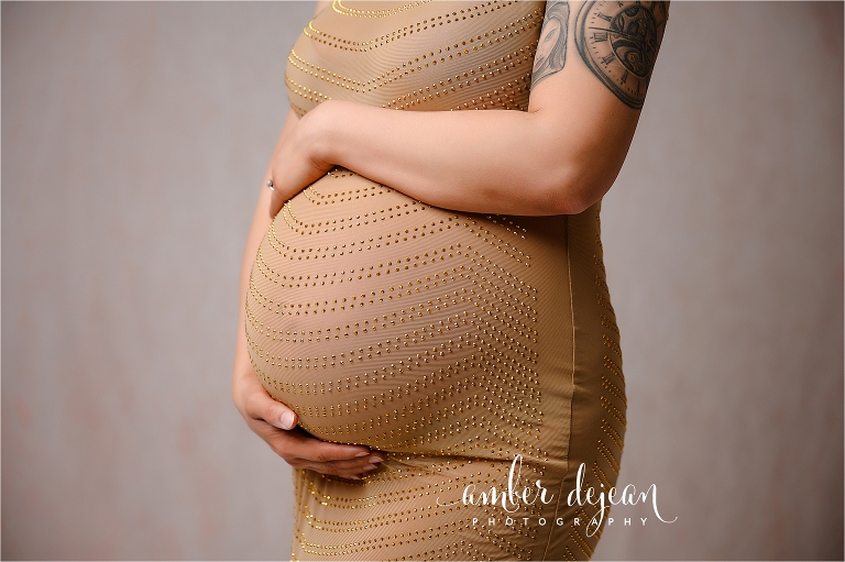 Nicollette Maternity Session