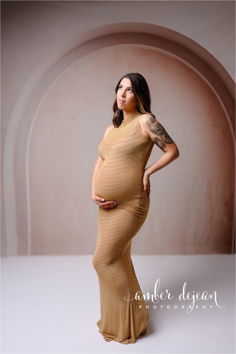 Nicollette Maternity Session