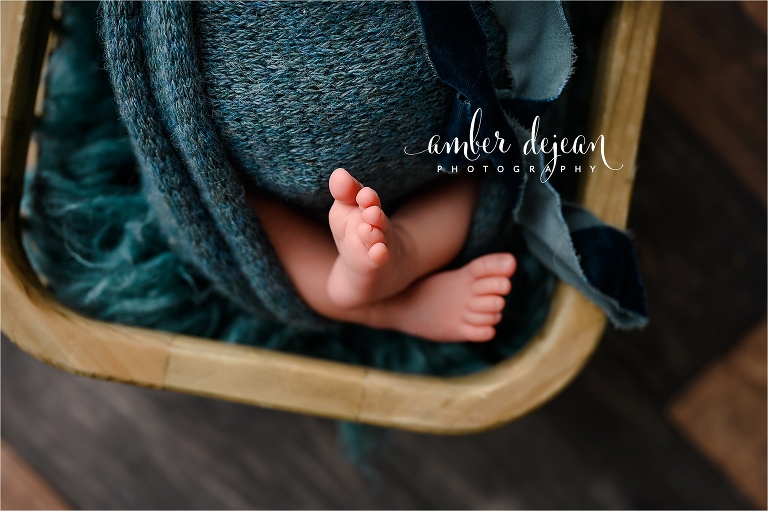 Cassidy newborn session