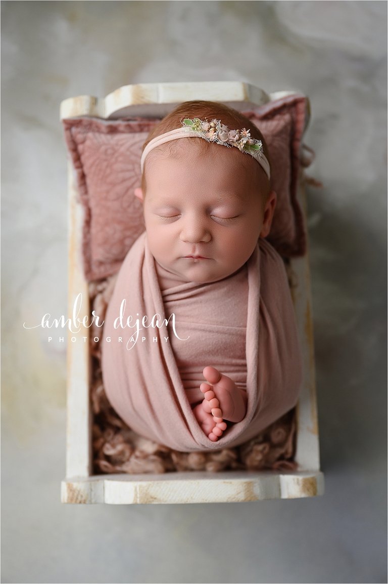 Caroline's newborn session