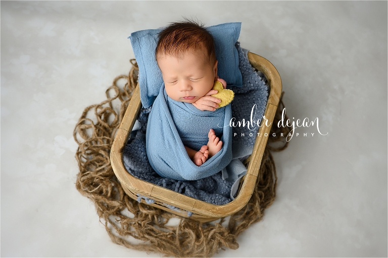 Finn's newborn session